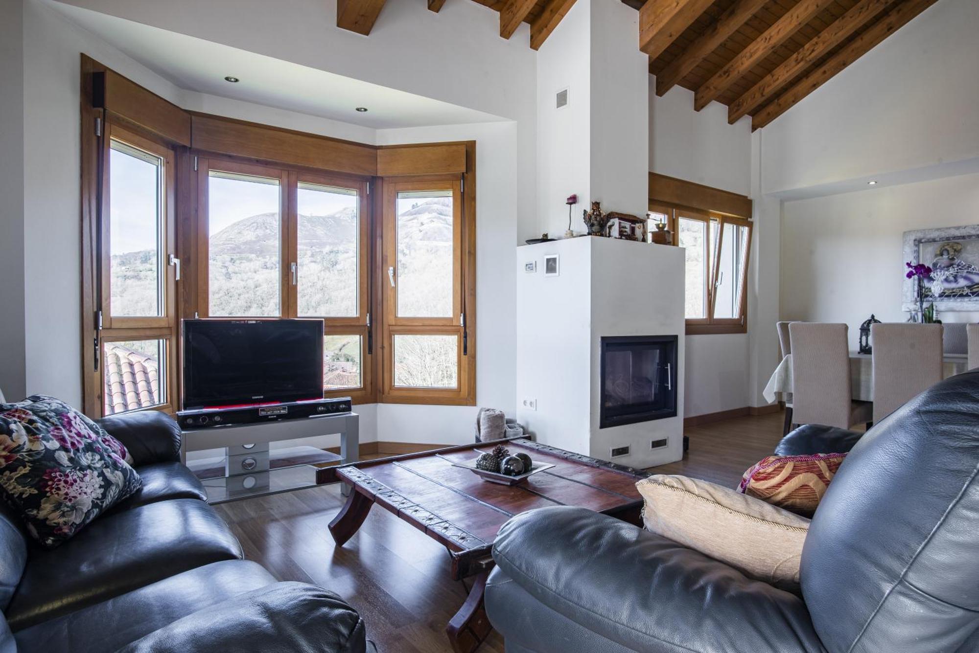 Apartamentos Cangas Relax En Grupo Onís Εξωτερικό φωτογραφία